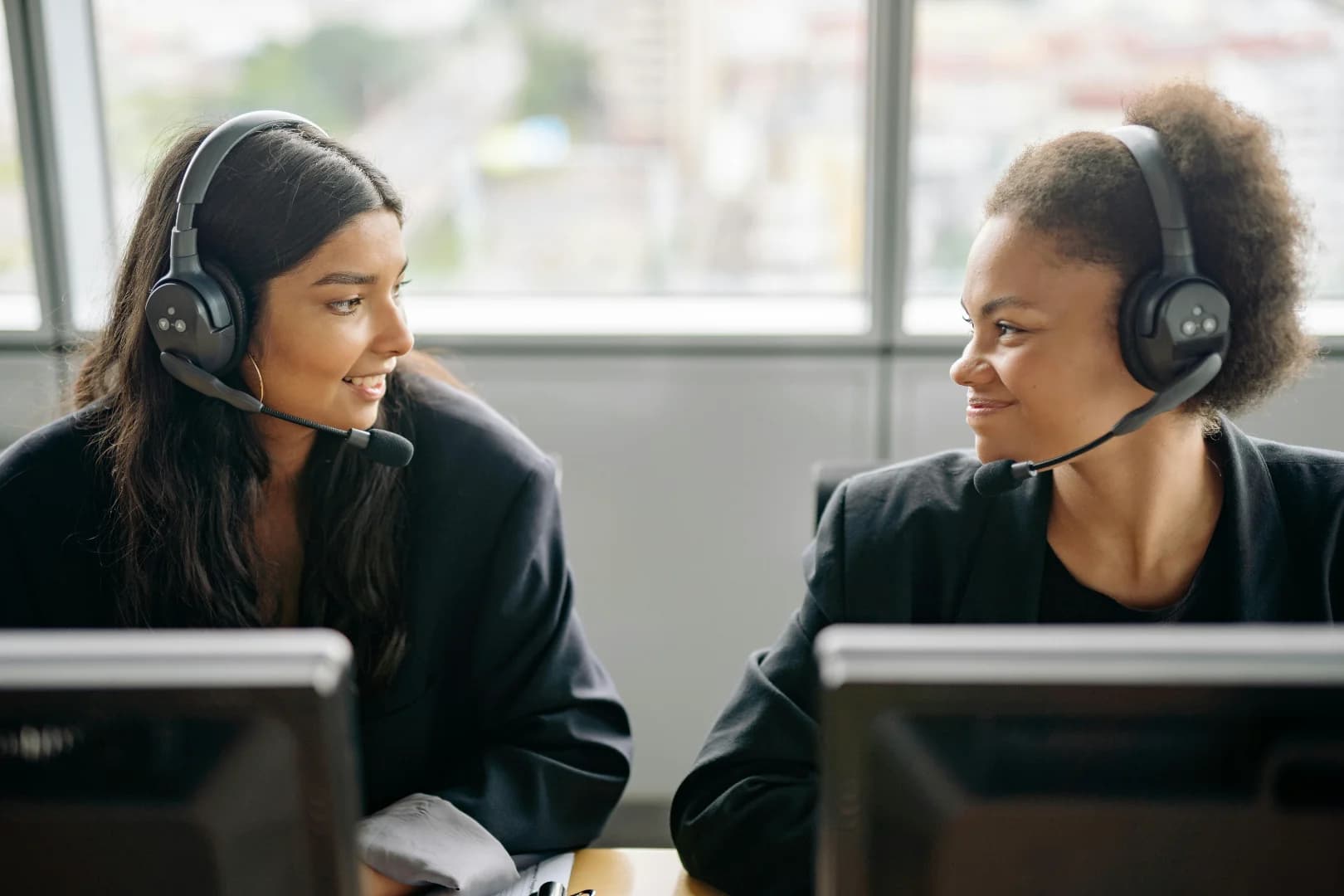 The Evolution of Customer Service: How AI Agents Revolutionize Communication Across All Channels